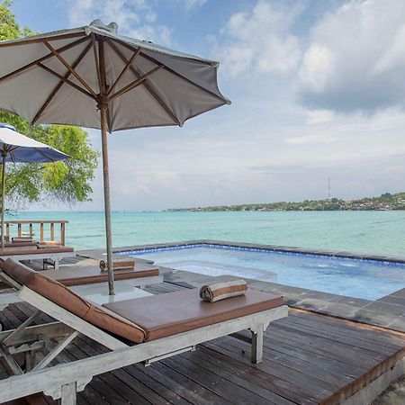 Wooden Beach Sunset Cottages Nusa Lembongan Exterior foto