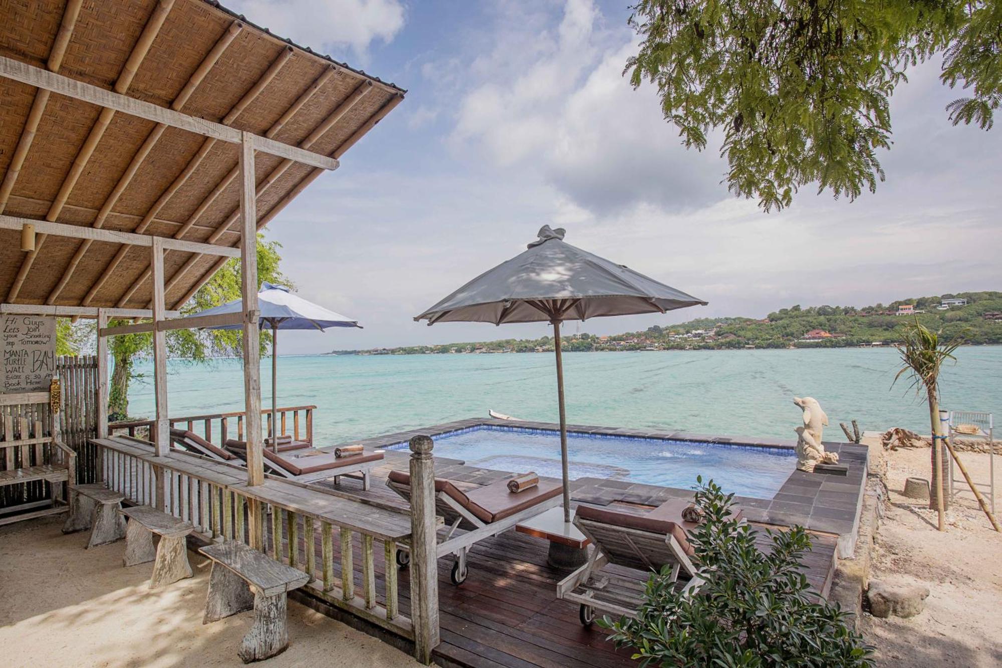 Wooden Beach Sunset Cottages Nusa Lembongan Exterior foto
