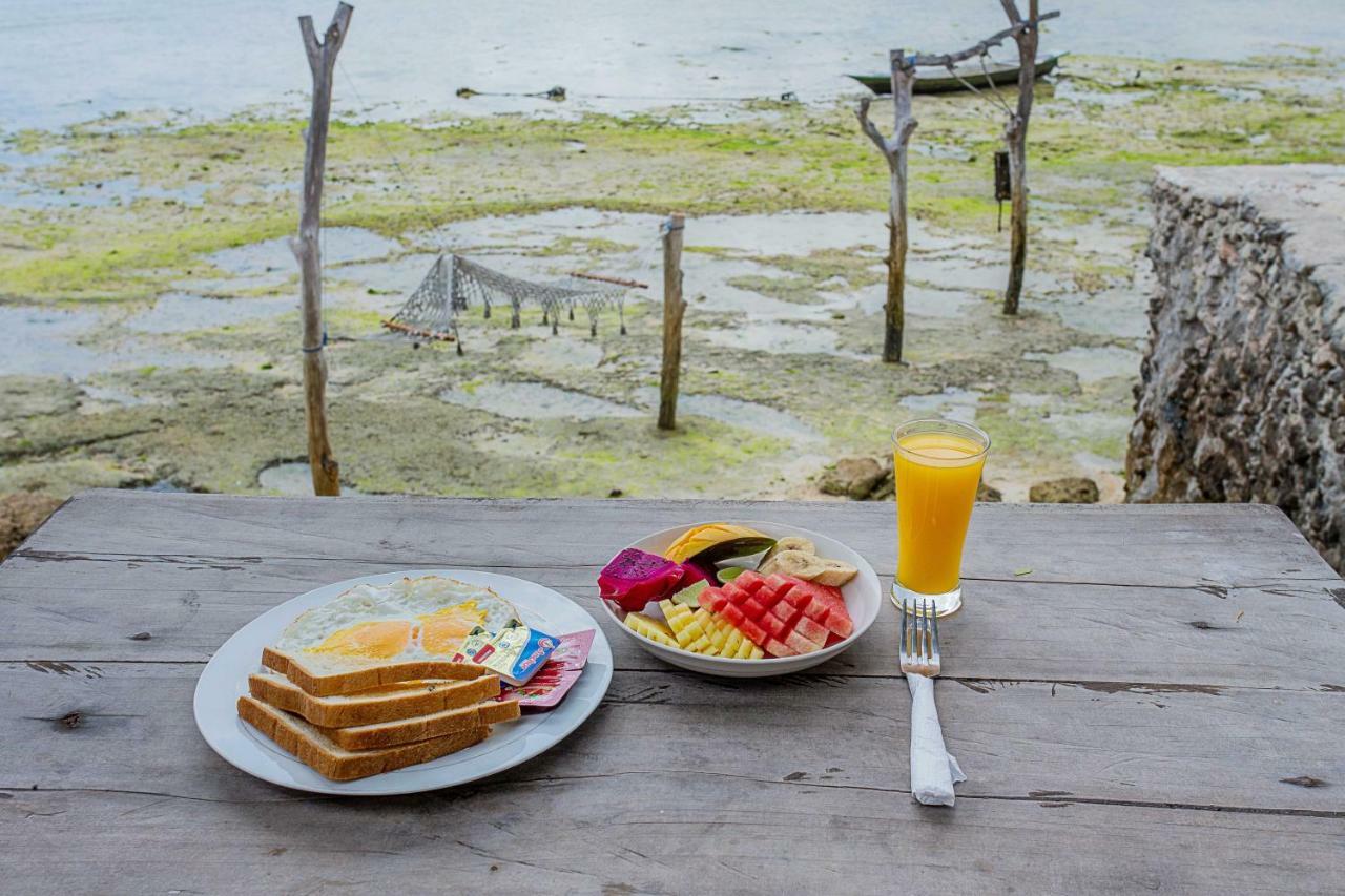 Wooden Beach Sunset Cottages Nusa Lembongan Exterior foto